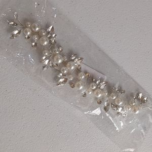 Silver Wedding Hairpiece